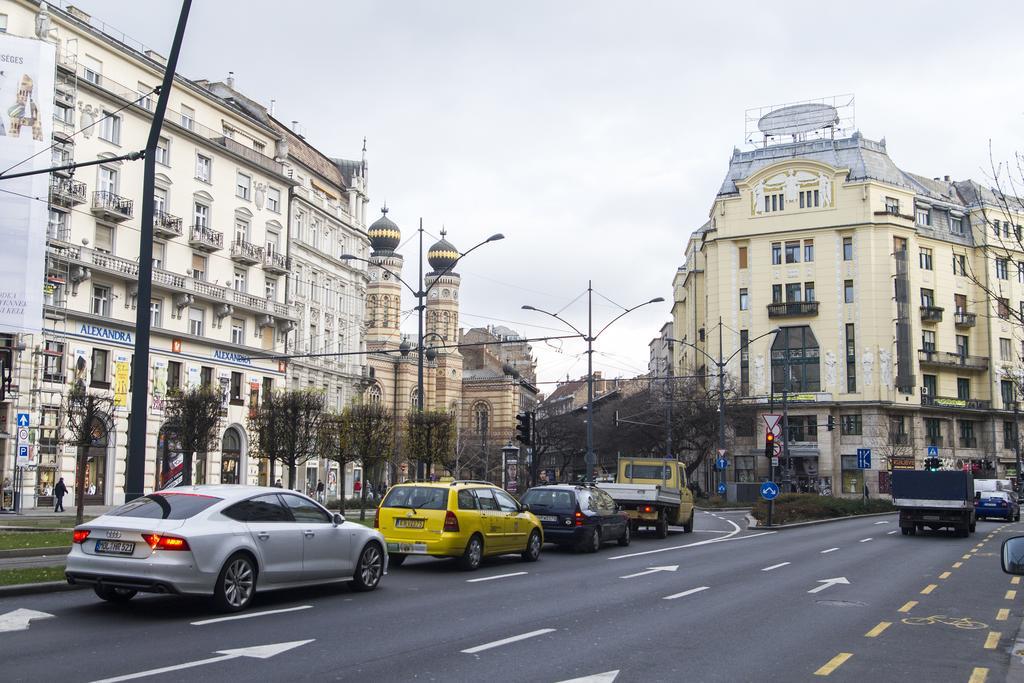Chic And Very Central Budapest Ngoại thất bức ảnh